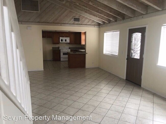 Building Photo - 3 br, 2 bath House - 13347 Country Club Drive