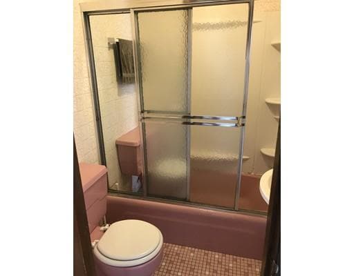 Building Photo - 64 Prince St