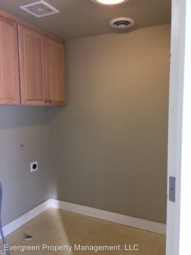 Foto del edificio - 1432 NE Village St