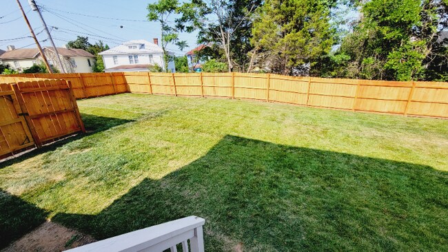 Foto del edificio - 1003 Rivermont Ave