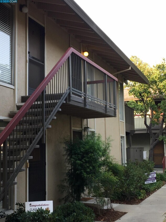 51 Massolo Dr Unit G, Pleasant Hill, CA 94523 Condo for Rent in