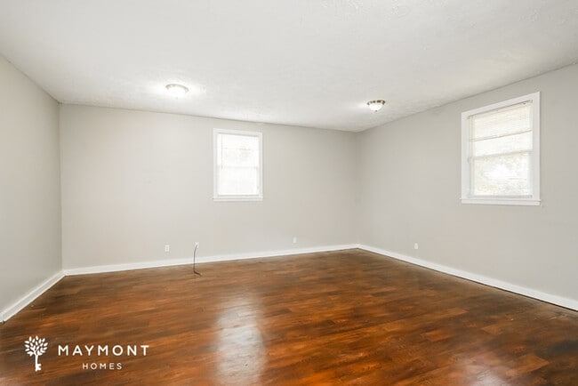 Building Photo - 110 Dorris Dr