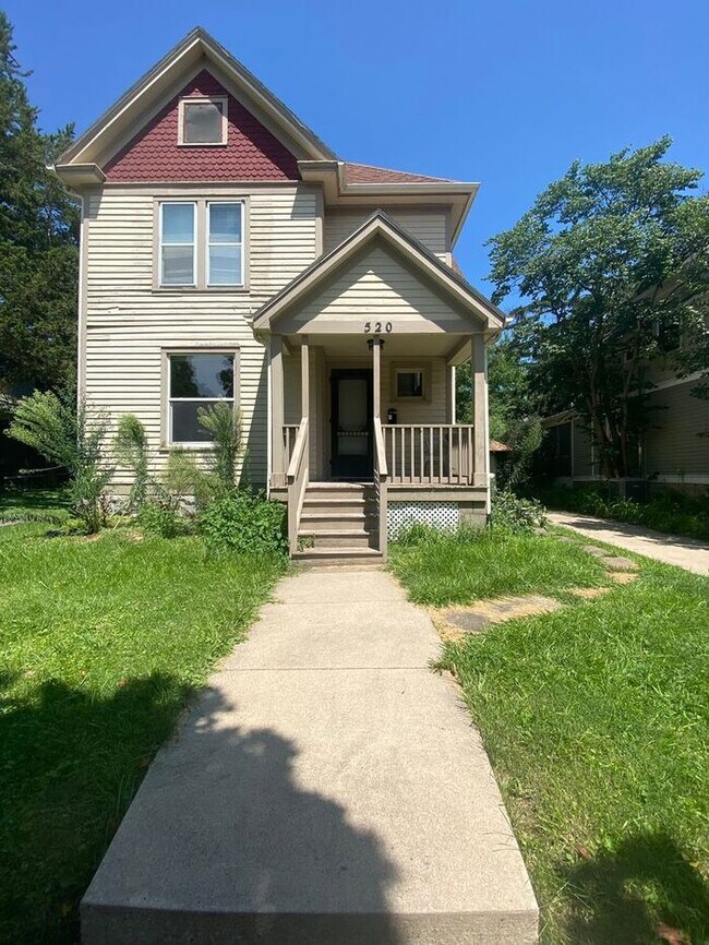 Building Photo - $2,250 | 3 Bedroom, 1.5 Bathroom House | N...