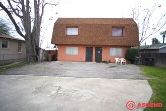 Building Photo - 117 Hughes Ave