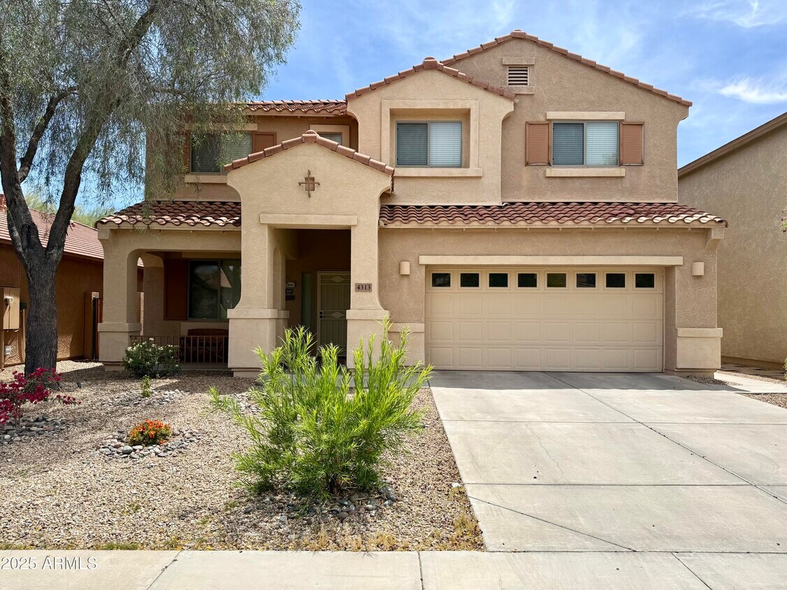 Foto principal - 4313 E Folgers Rd