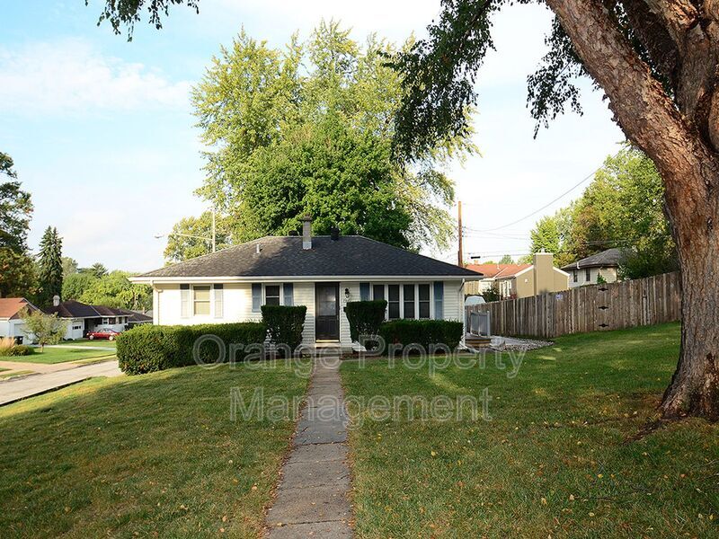 Primary Photo - 7440 Frederick St