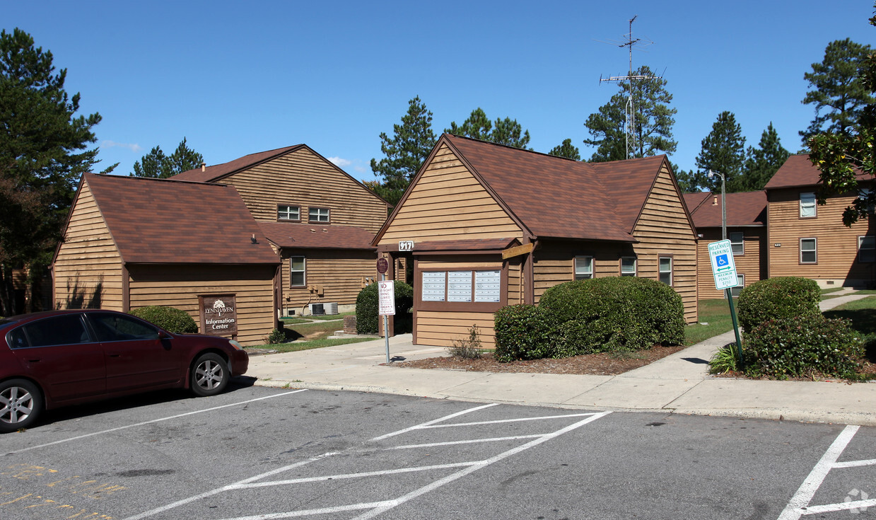 Primary Photo - Lynnhaven Apartments