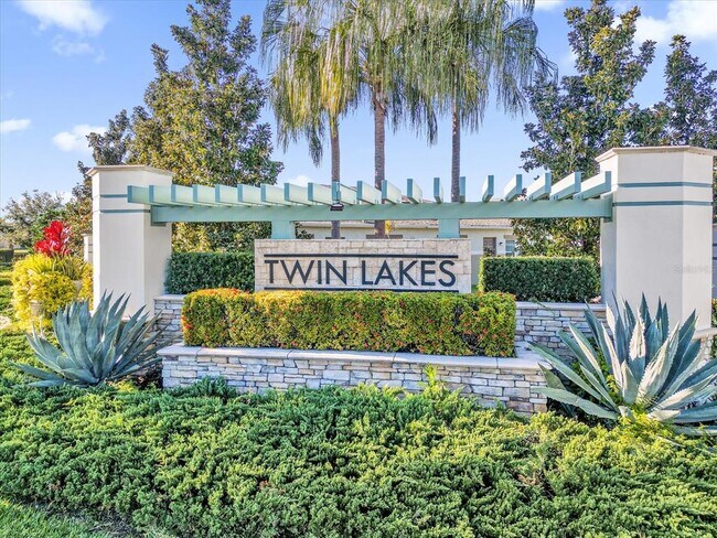 Foto del edificio - 2360 Datura Lp