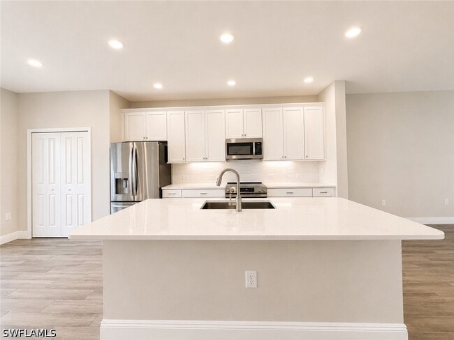 Building Photo - 5046 Draco Cir