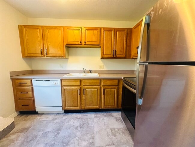 Foto del edificio - 232 Rock St