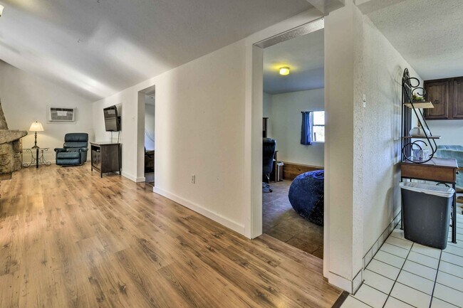 Foto del edificio - 53795 US-60