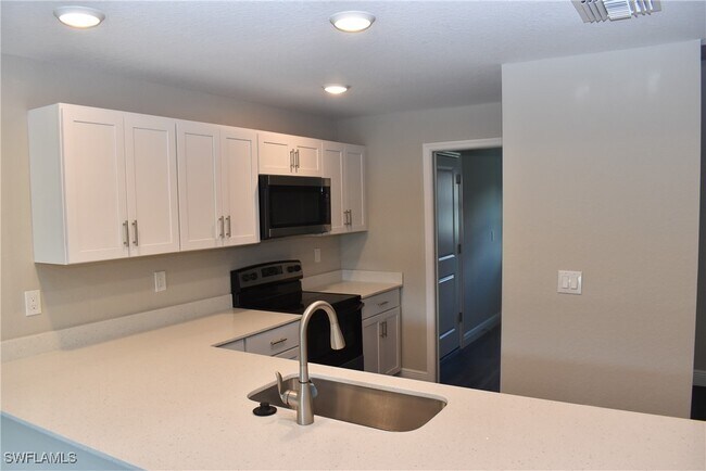 Building Photo - 5572 Carso Terrace