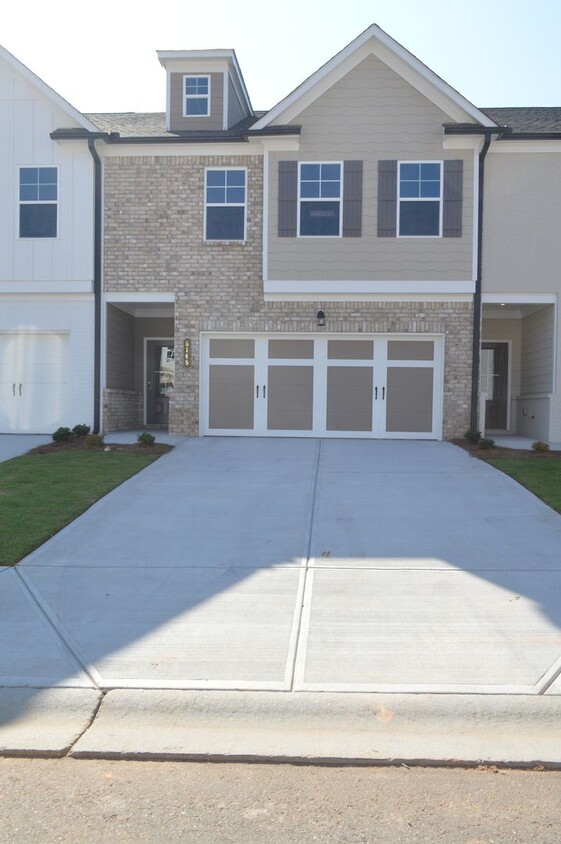 Primary Photo - New Construction Townhouse in Oakwood