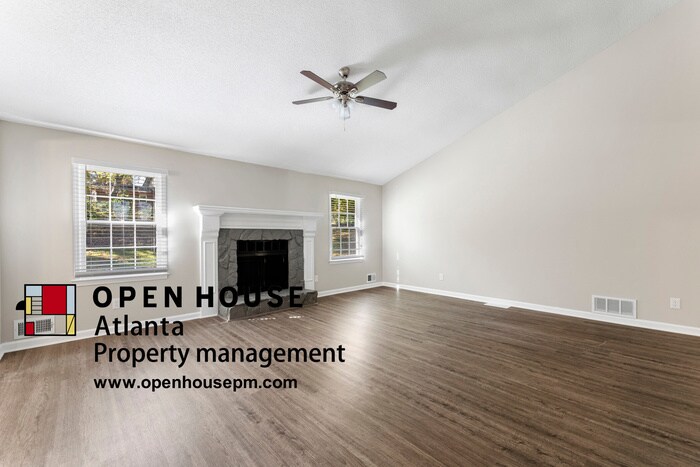 Primary Photo - 654 Village Creek Dr SW, Lilburn