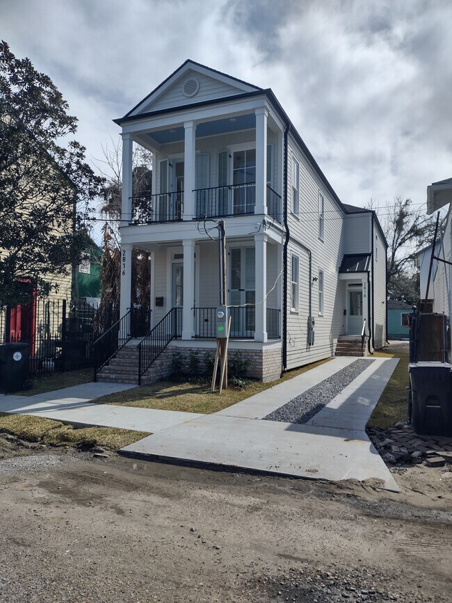 Building Photo - 2816 Saint Thomas St