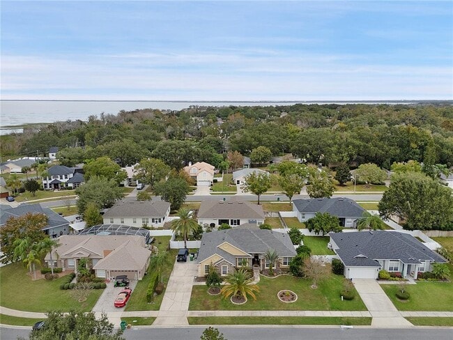 Foto del edificio - 1057 Island Pointe Dr