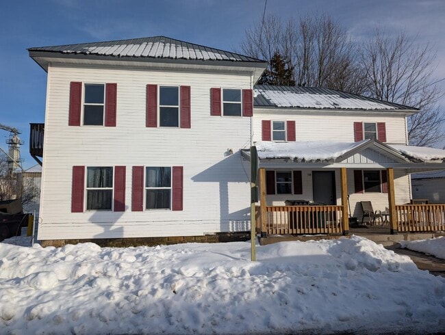 Building Photo - 118 N Wisconsin St