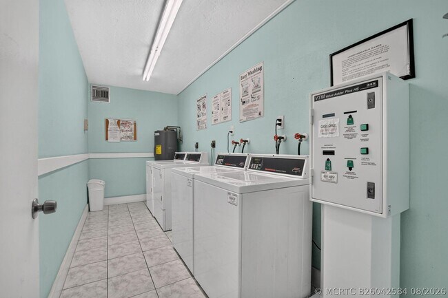 Foto del edificio - 298 SW 6th St