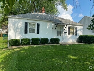 Building Photo - 1126 N University Ave