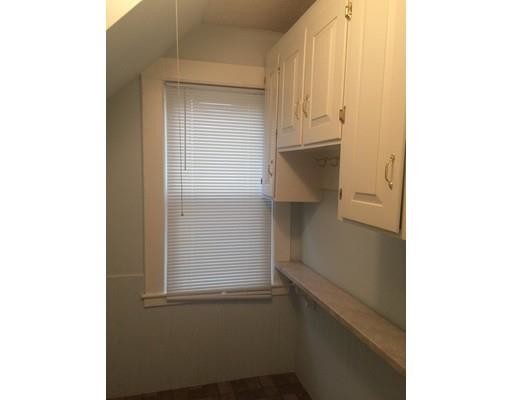 Building Photo - 65 Livingstone Ave