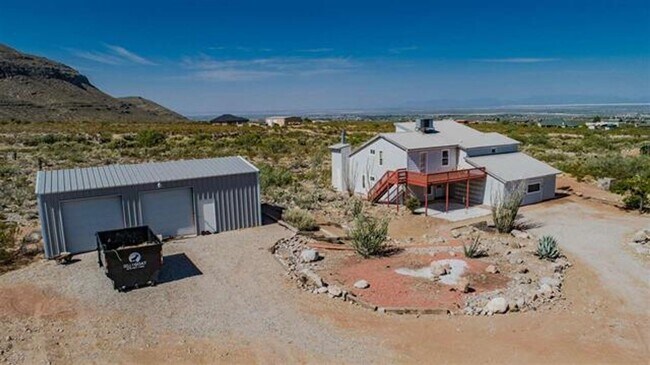 Foto del edificio - Home With All The Right Views!