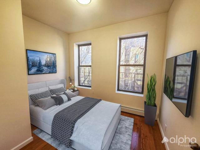 Foto principal - 2 bedroom in NEW YORK NY 10002