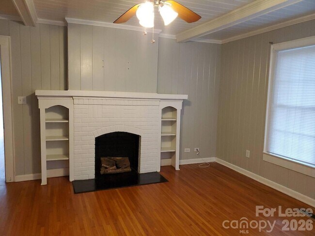 Foto del edificio - 1506 Wayside Dr