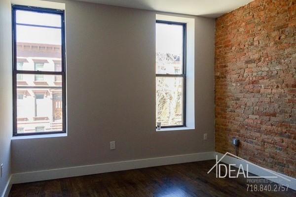 Building Photo - 319 Stuyvesant Ave