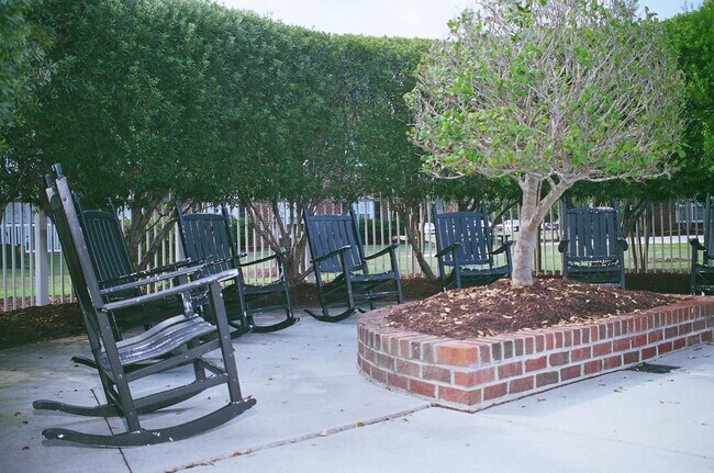 Foto del edificio - Reserve at Jacksonville Commons