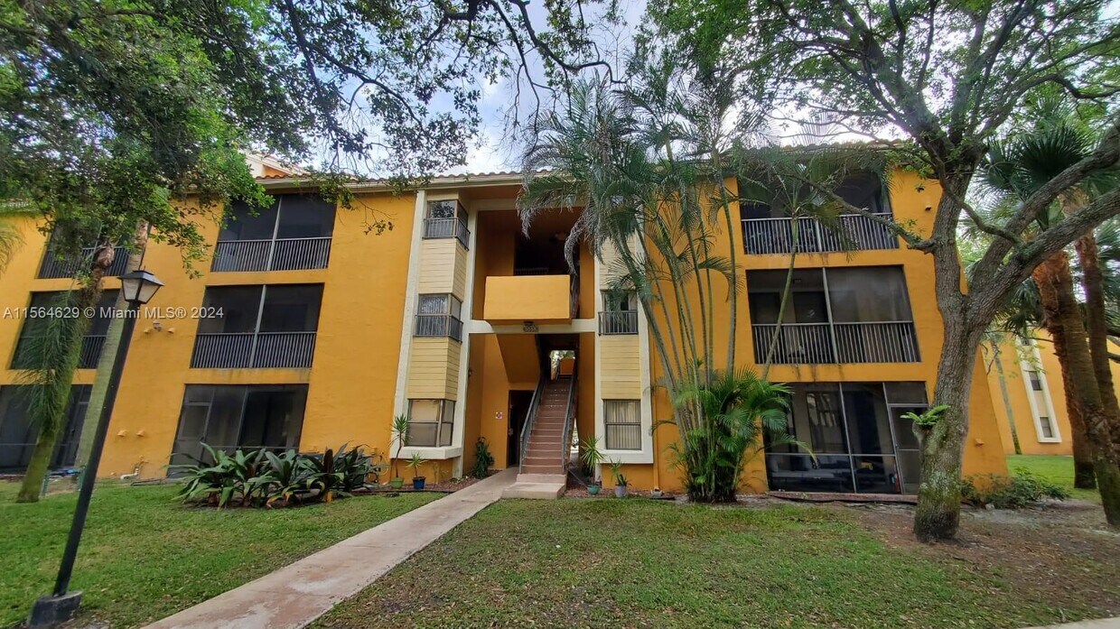 3858 Coral Tree Cir Unit 205, Coconut Creek, FL 33073 Condo for Rent in Coconut Creek, FL