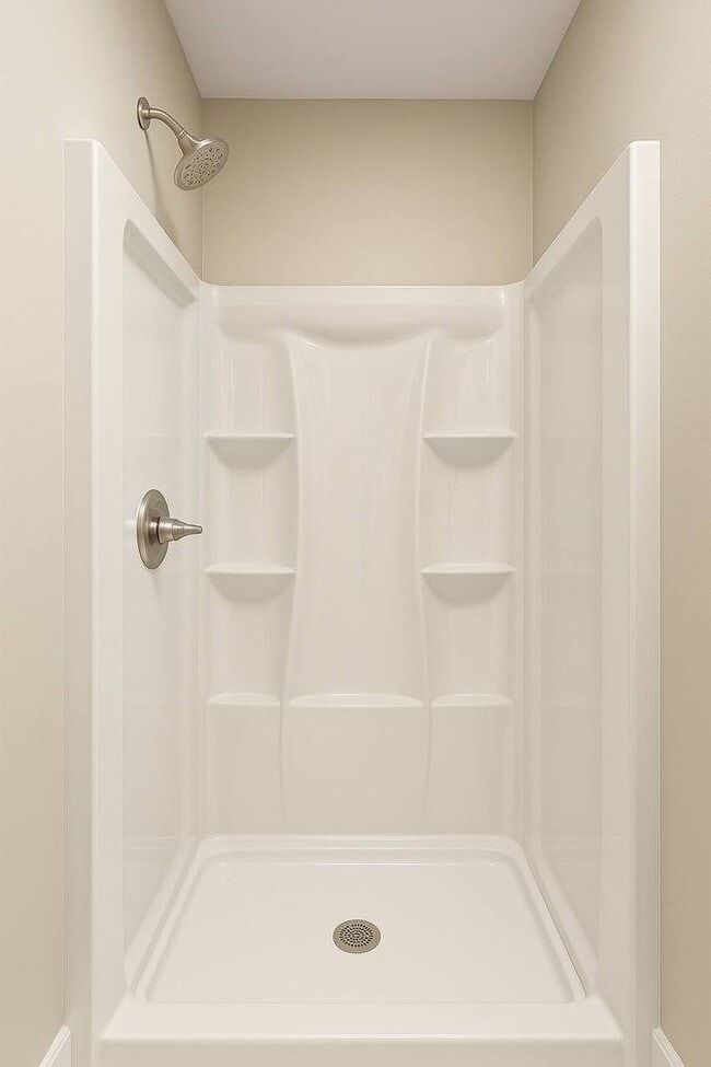 Foto del edificio - Updated 1-brm home with huge living room, ...