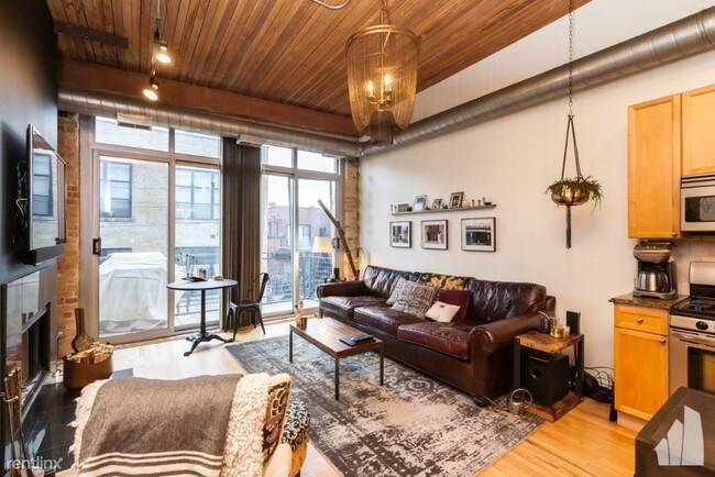 Foto del edificio - 2 br, 1.5 bath Condo - 2333 W Saint Paul Ave