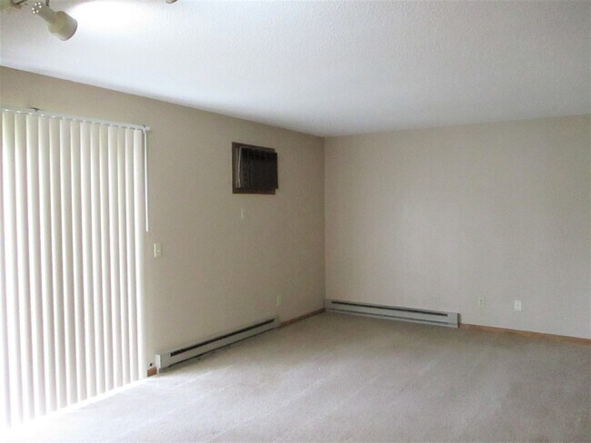 Foto del edificio - 2825 56th St NW