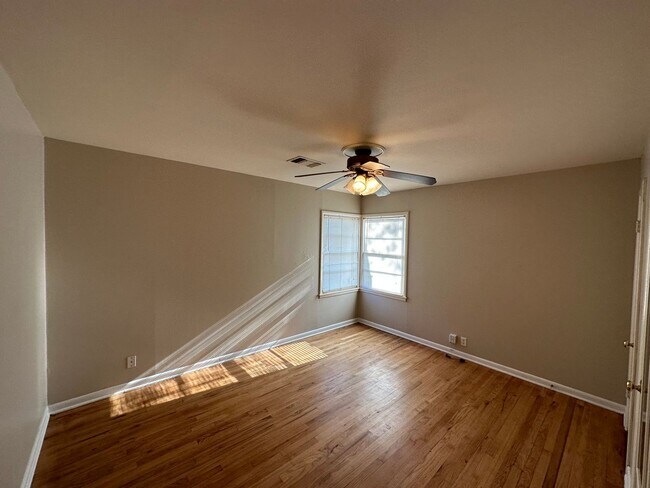 Foto del edificio - Central Location