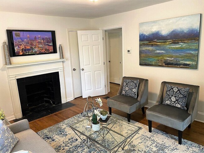 Foto del edificio - Charming 3BR House in East Point