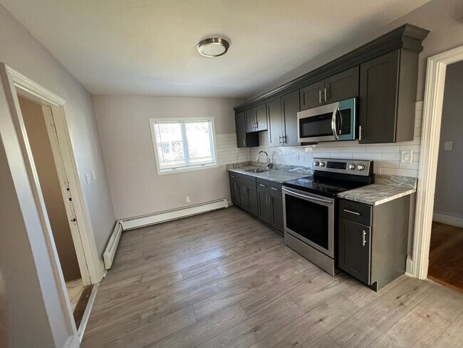 Building Photo - 5-7 Belnel Rd