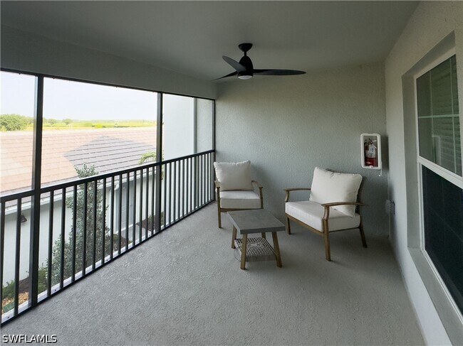 Foto del edificio - 5445 Double Eagle Cir