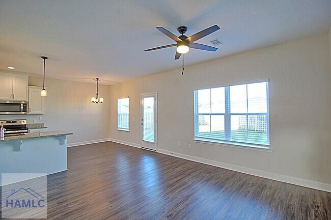 Foto del edificio - 681 Abode Ave