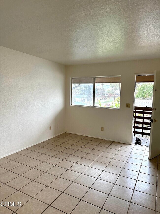 Building Photo - 77 W McFarlane Dr