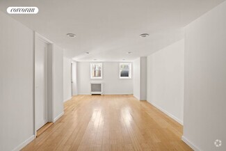 Building Photo - 290 17th St
