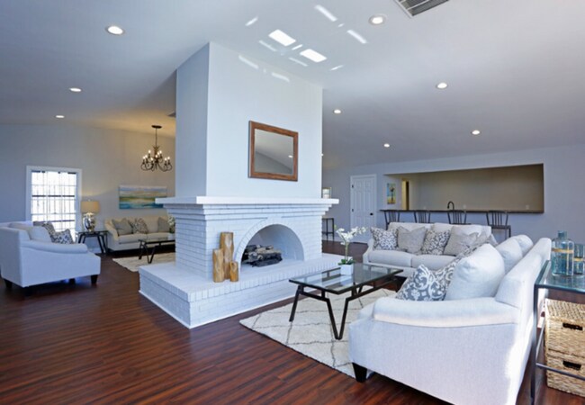 Building Photo - 4828 Park Towne Way
