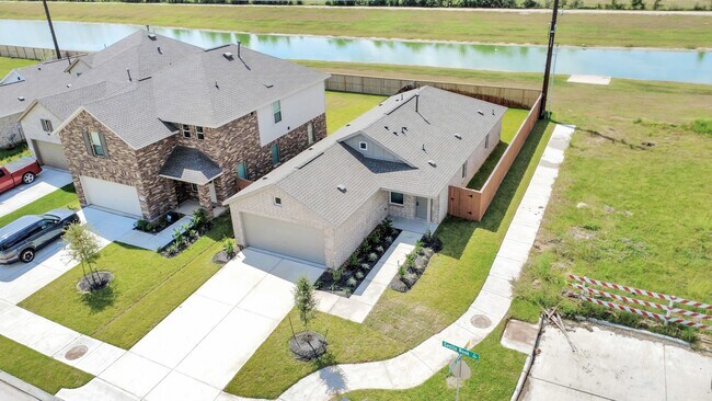 Foto del edificio - 1022 Gentle Nook Dr