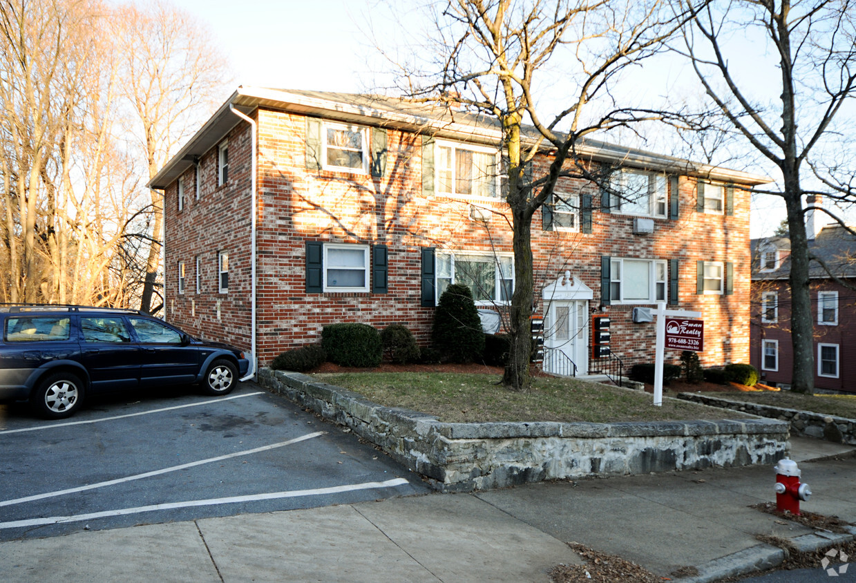 Building Photo - 131 Berkeley St