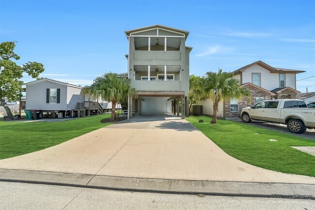 Foto del edificio - 2507 Bay Oaks Harbor Dr