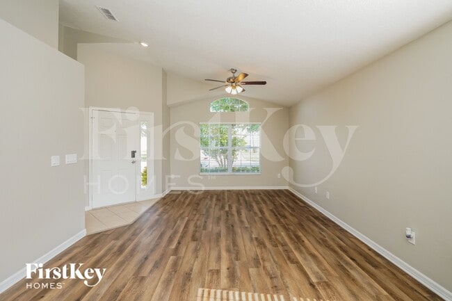 Building Photo - 2424 Deer Creek Blvd