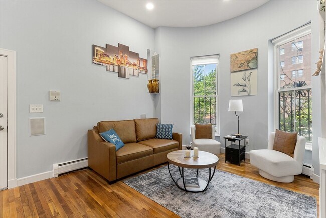 Foto del edificio - 758 Tremont St