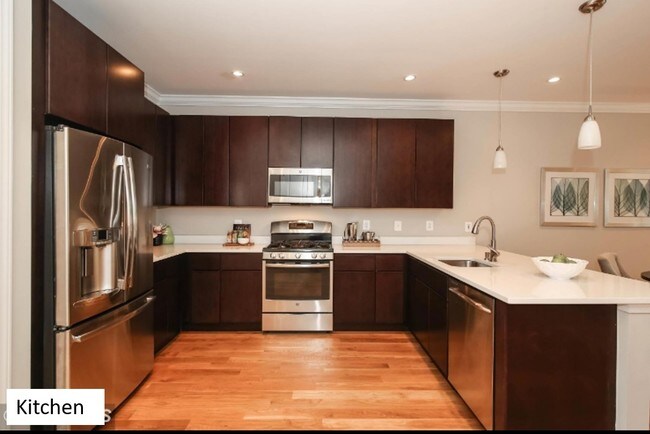 banderas - 1131 5th St NE