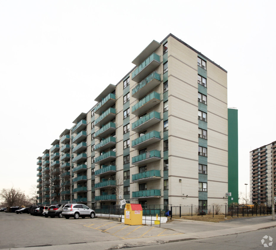 Primary Photo - 210 Woolner Ave