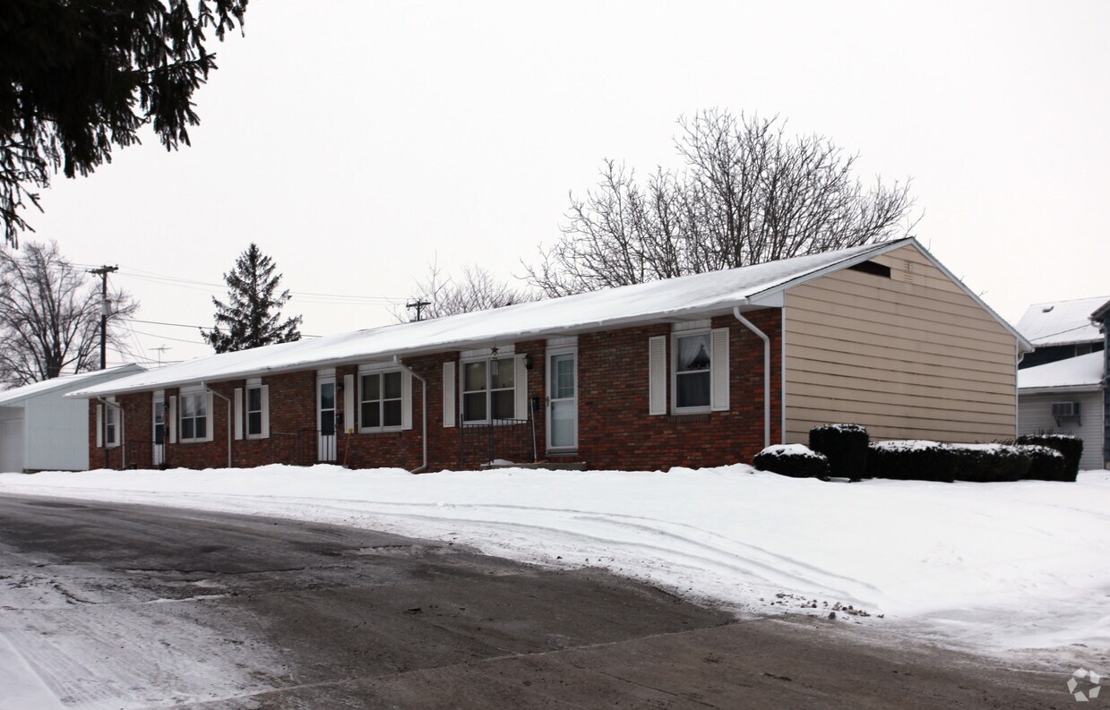 487491 W Perry St, Tiffin, OH 44883 Apartments in Tiffin, OH