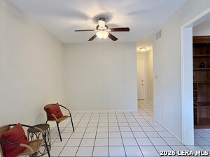 Foto del edificio - 7709 Broadway